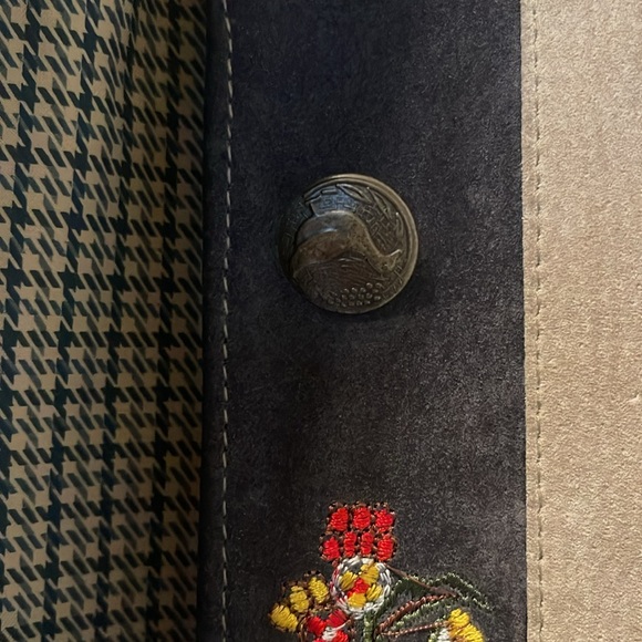 Bavarian suede coat bought in Germany - Picture 9 of 16